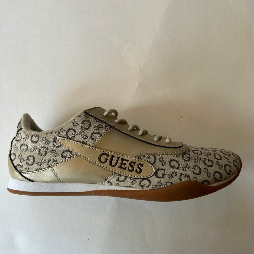 NWOB 🦋 GUESS 🌸 WOMEN''S GIFFIN SIGNATURE LOGO SNEAKER SHOES NWOB 8M GOLD - Picture 3 of 5